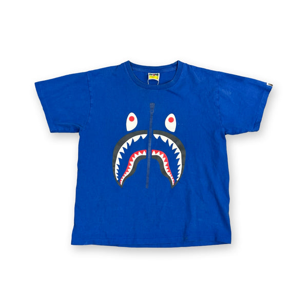 Vintage BAPE T-Shirt in blue