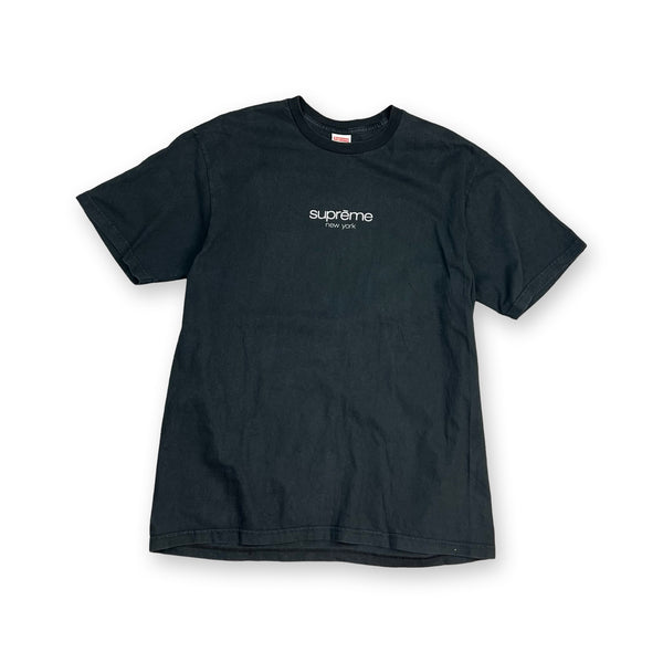 Supreme T-Shirt in black