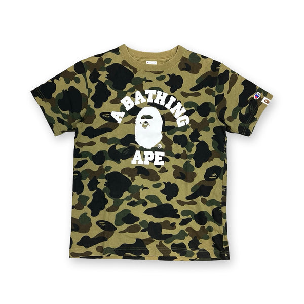 Vintage BAPE x Champion T-Shirt in khaki green camo