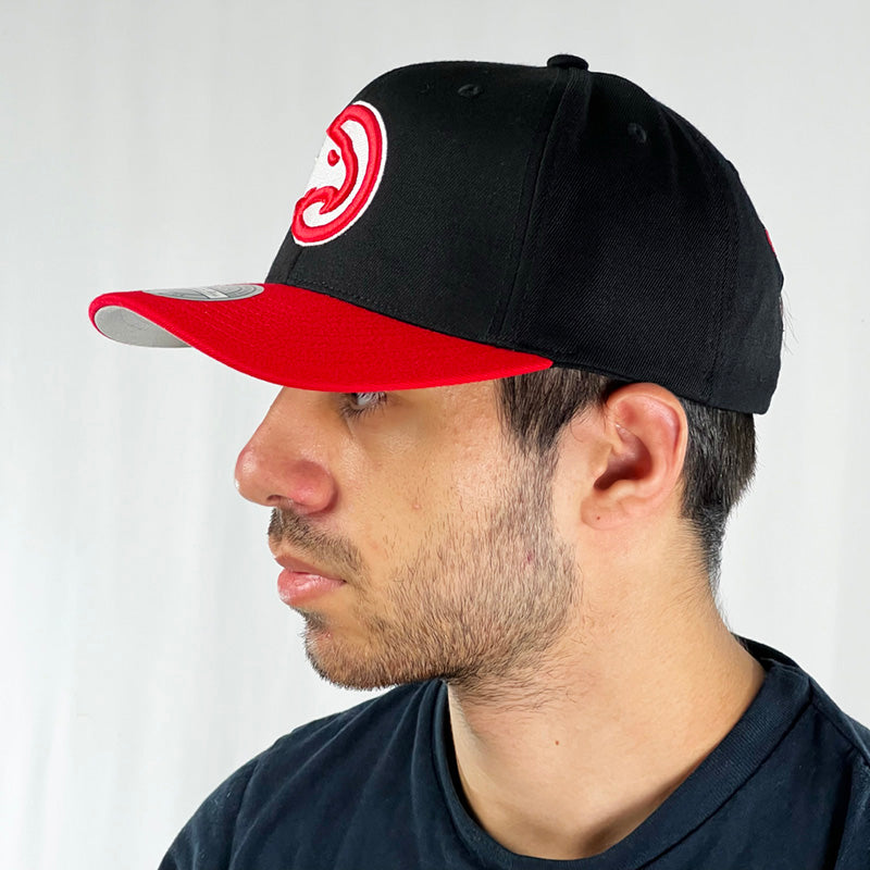 Mitchell & Ness Atlanta Hawks Snapback Cap