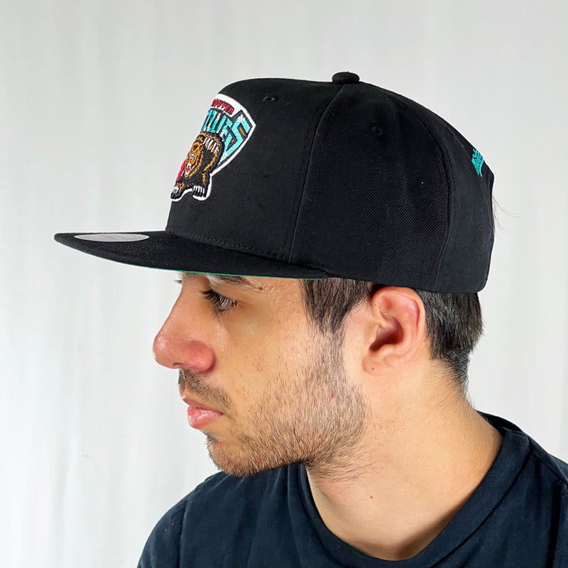 Mitchell & Ness Vancouver Grizzlies Snapback Cap