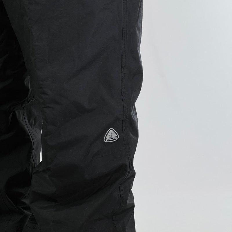Vintage Nike ACG Storm Fit 5 Ski Pants in Black