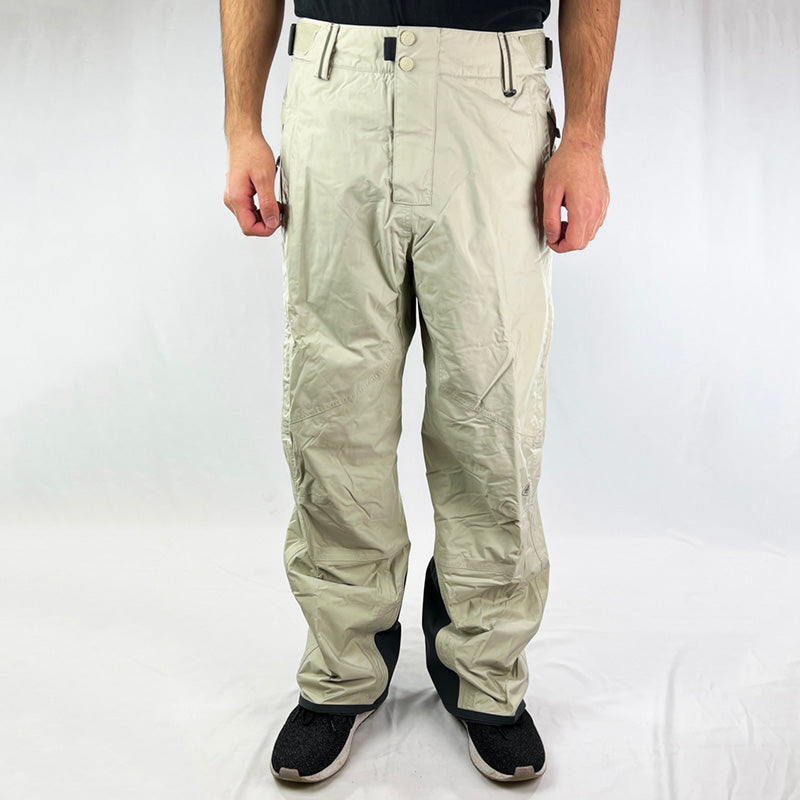 Vintage Nike ACG Cargo Ski Pants in Cream | Men's Y2K Cargo