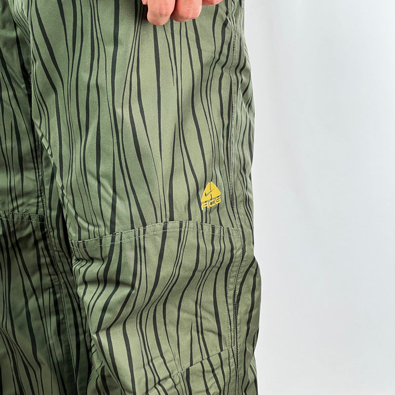 Vintage Nike ACG Ski Pants in Green
