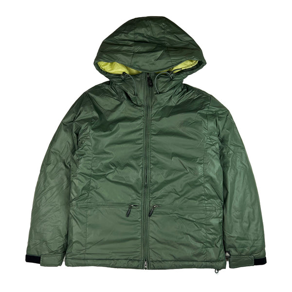 Y2K Women's Deadstock Vintage Nike ACG Puffer Jacket in Green. Nike ACG logo to waist. Zip closure to jacket. Zip pockets to front. Adjustable cord to hood. Adjustable cord to waist. Inner zip pockets. Storm clad technology. Thermore insulation.