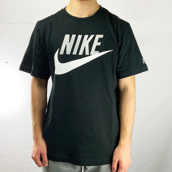 Vintage Nike Spellout T-shirt in Black