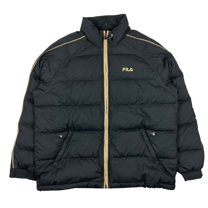 Y2K Vintage Fila puffer jacket in black. Fila branding to chest. Pockets to front. Zip closure to jacket. Down filled. - Colour: Black Condition: Very Good - Size on Tag: Large Measurements: Pit to Pit: 26.5 Inches Length: 30 Inches